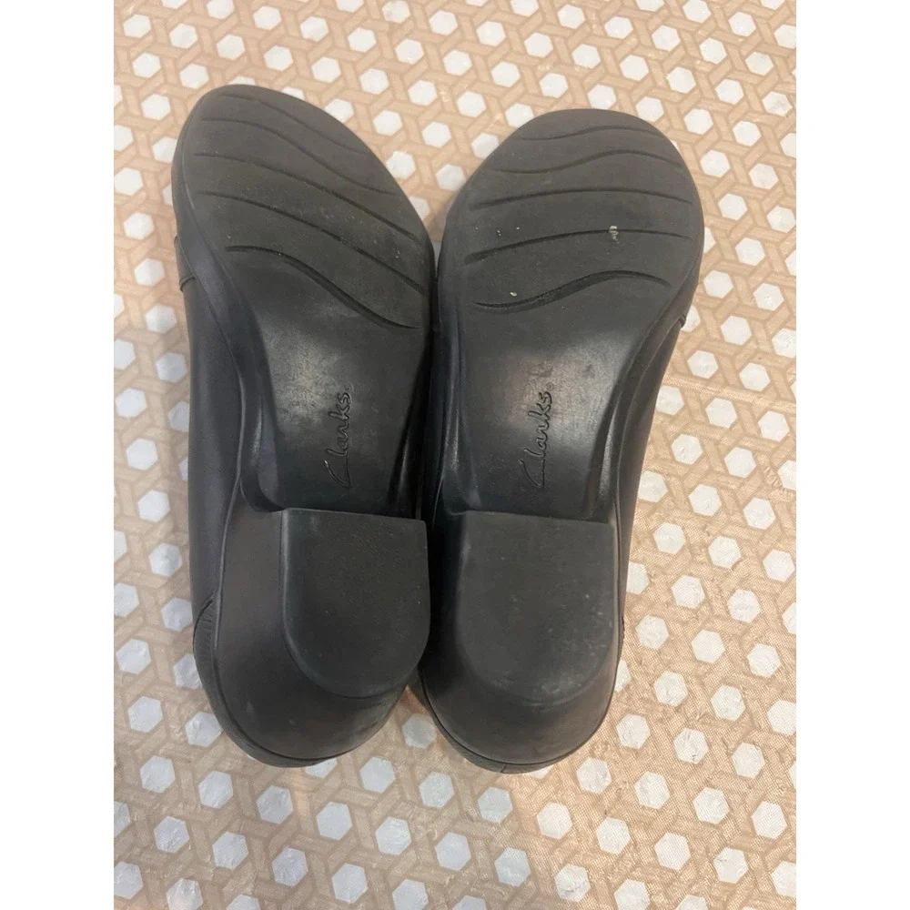 Clarks Bendable Leather Pumps Black Size 10M